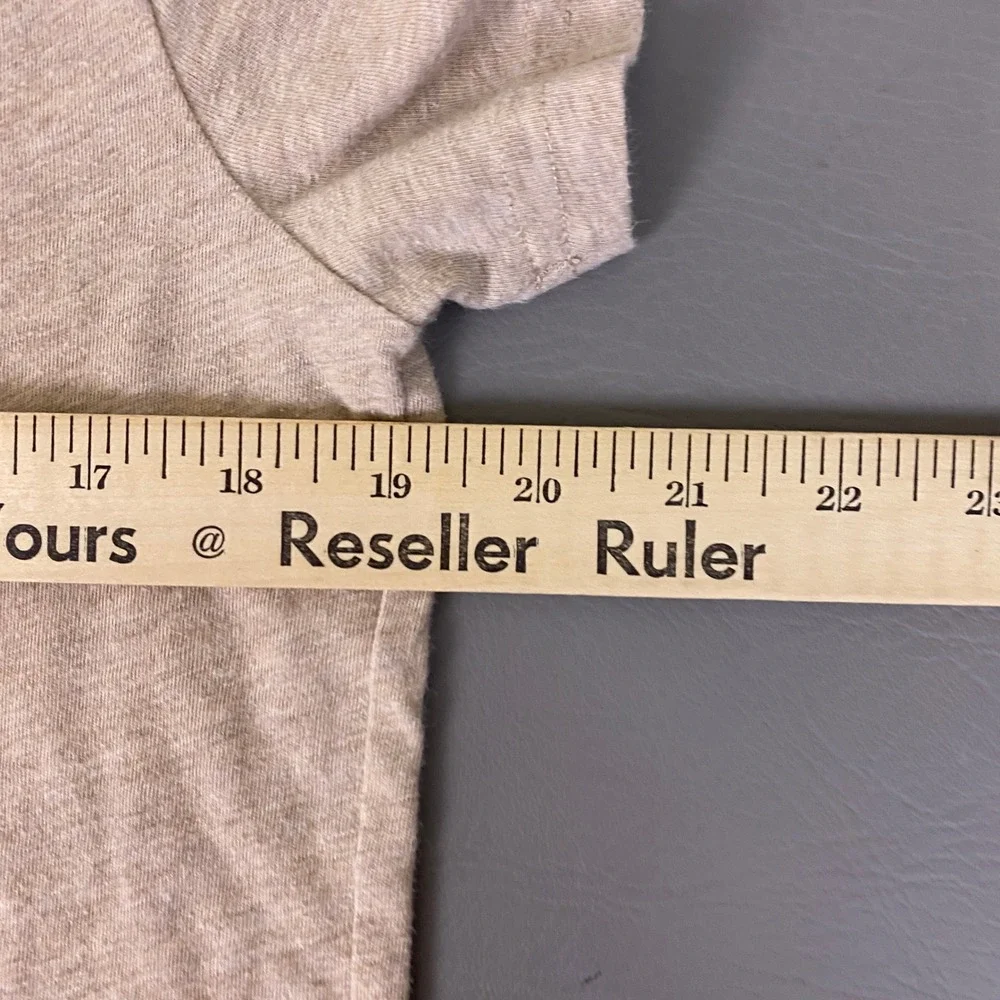 Banana Republic T-Shirt Medium Mens‎ Moisture Wicking Beige Heathered Crew Neck